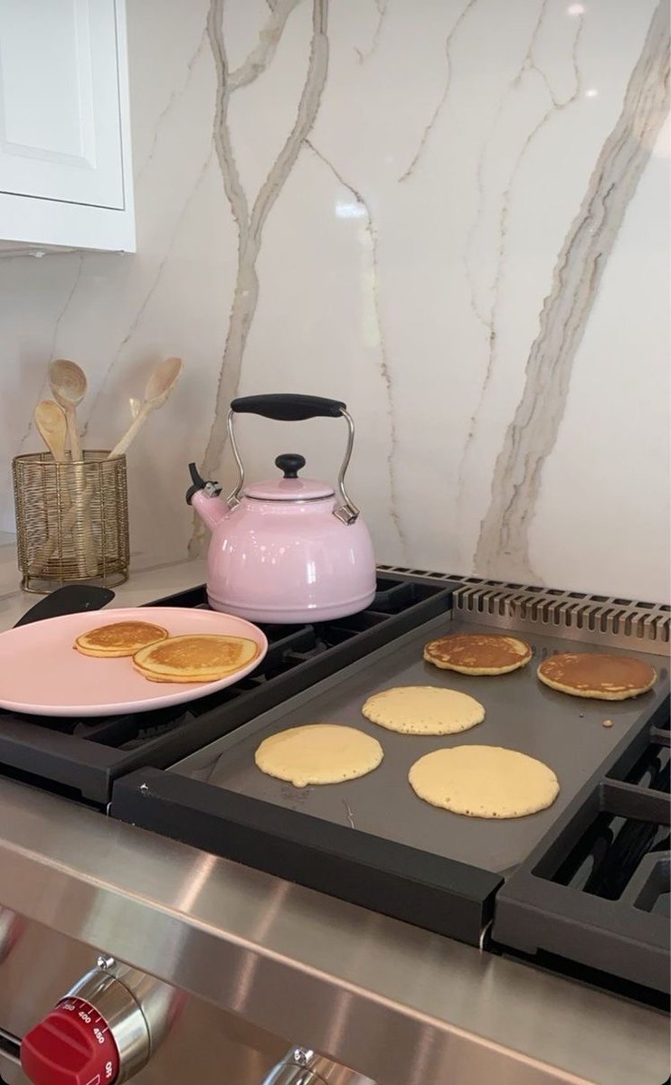 softparisian's tweet photo. saturday — https://t.co/g3Zs9kjDra