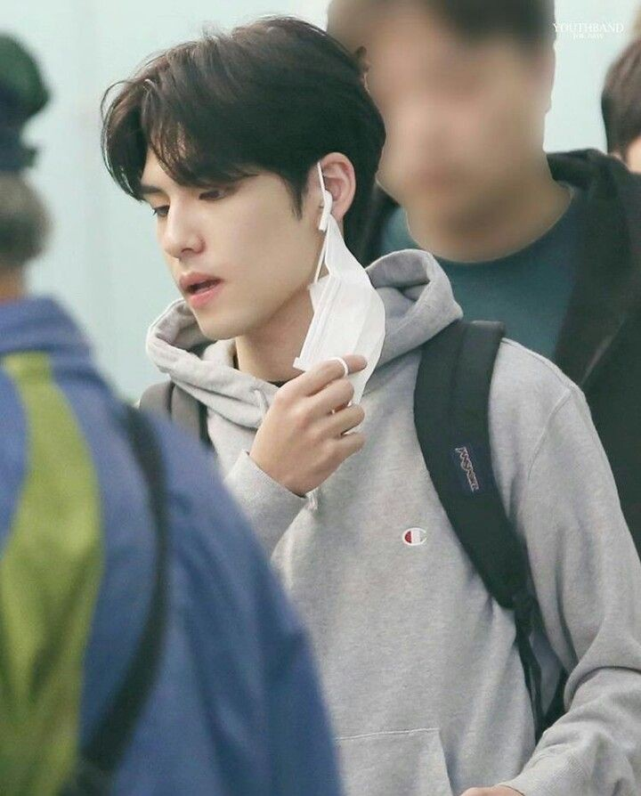 ㅤㅤ

𝐓𝐨𝐝𝐚𝐲'𝐬 𝐖𝐌𝐎 | 𝟐𝟏𝟎𝟐𝟎𝟔
━━━━━━━━━━━━━━━━

WEEK MINUS ONE's Abraham and Tama are spotted at REGINA ( <a href="/REALREGlNA/">REGlNA</a> )'s Comeback Showcase: "LAS QUERENCIAS" in Duchannes Performing Arts Centre.

#QUERENCIALAREGINA 

ㅤㅤㅤㅤ