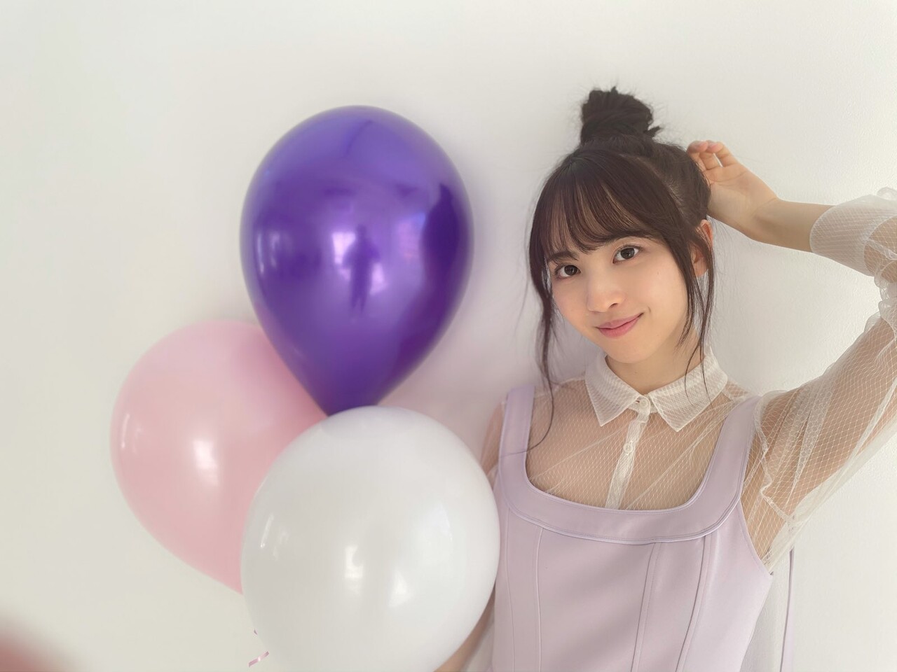 Amazon.co.jp: 乃木坂46 佐藤楓 直筆サイン入りチェキ 乃木