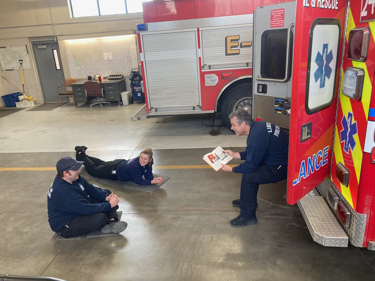 LNKFireRescue's tweet photo. Challenge accepted Cathedral Eagles! 

Here you’ll see Captain Pinkman taking a minute out of his day to read to his crew. 👍🏻 

#UpForTheChallenge #CanRead @CityOfLincoln https://t.co/swpmzSSYgB