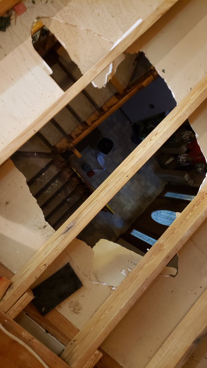 SimonPeter tweet media