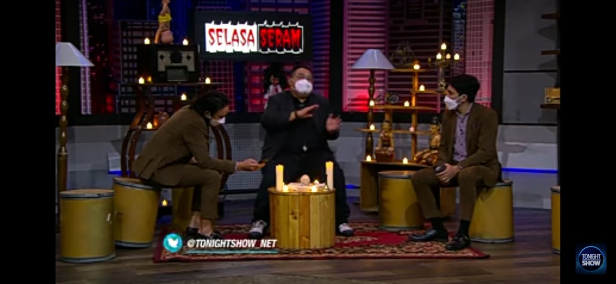 Mbah_Dimaz's tweet photo. Tonight show #latepost #selasaseram #tonightshow https://t.co/PU1GgtrLKS