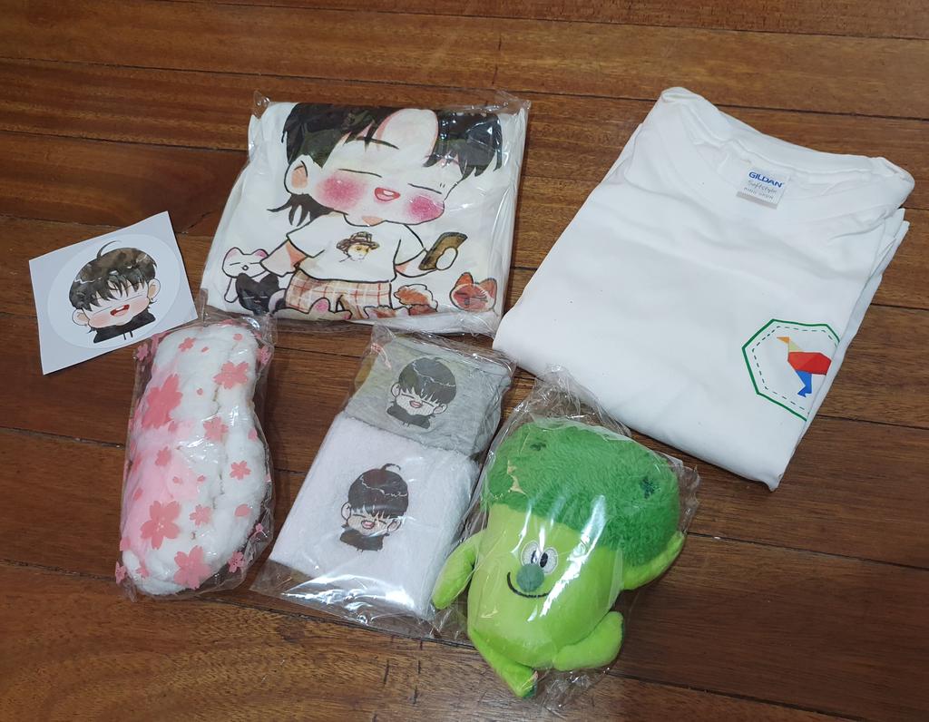 Allinanutshelll's tweet photo. Got my goodies from @GOT7NoonasPH x @got7pinoy @AhgasePHSupport ๐ฅณ๐ฅณ๐ฅณ
#SweetDreamsWithDefPH #๊ฐ์ธ๋ธ #GOT7 @GOT7Official https://t.co/u8Mm7XtaMm