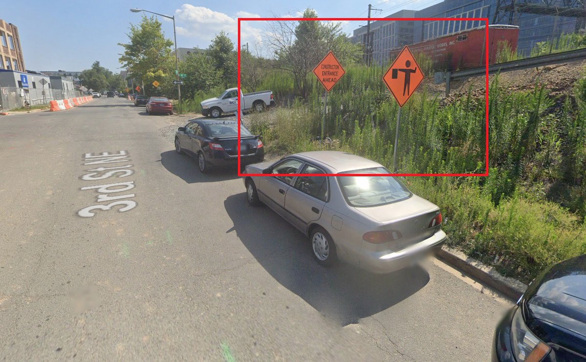 To confirm, I compared the image to street view of the area. I used to live in that part of town and I knew this block has been under seemingly indefinite construction. (3/?)