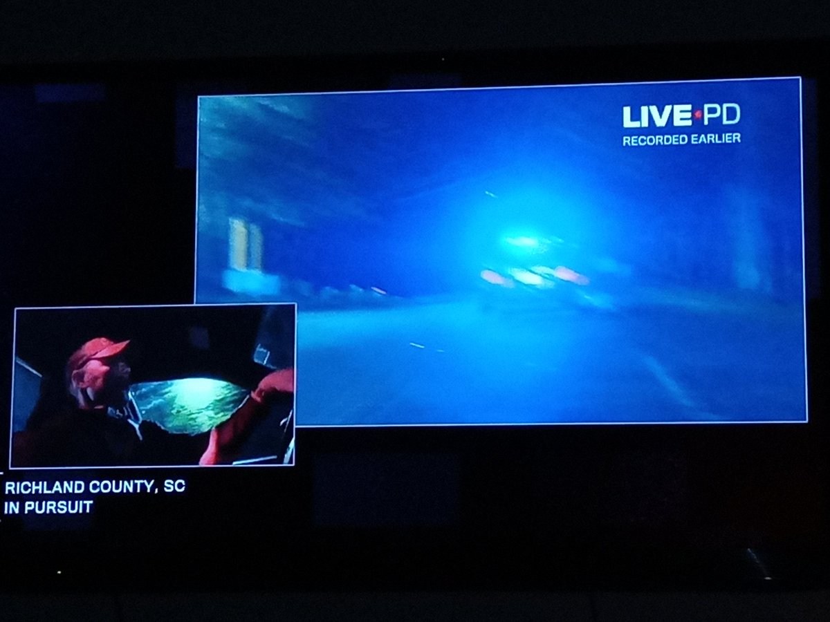 justmejoey8's tweet photo. Watching Live PD Rap Sheet. Feels good to be watching Live PD on a Friday night again. #LivePD #LivePDNation #LivePDRapSheet https://t.co/DBzVVlh4jH