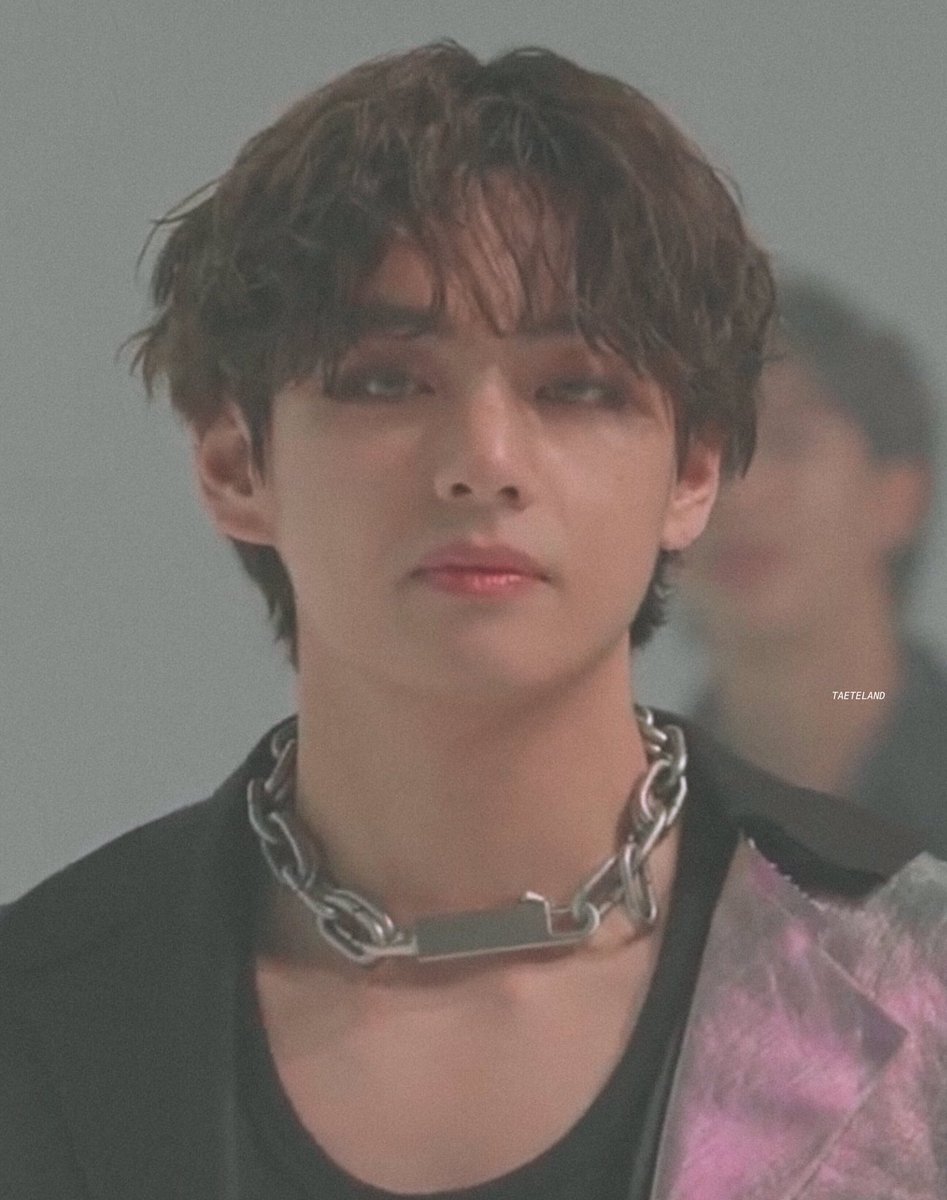 taeteland's tweet photo. TAEHYUNG IS SO BEAUTIFUL https://t.co/gua1KqXmmh