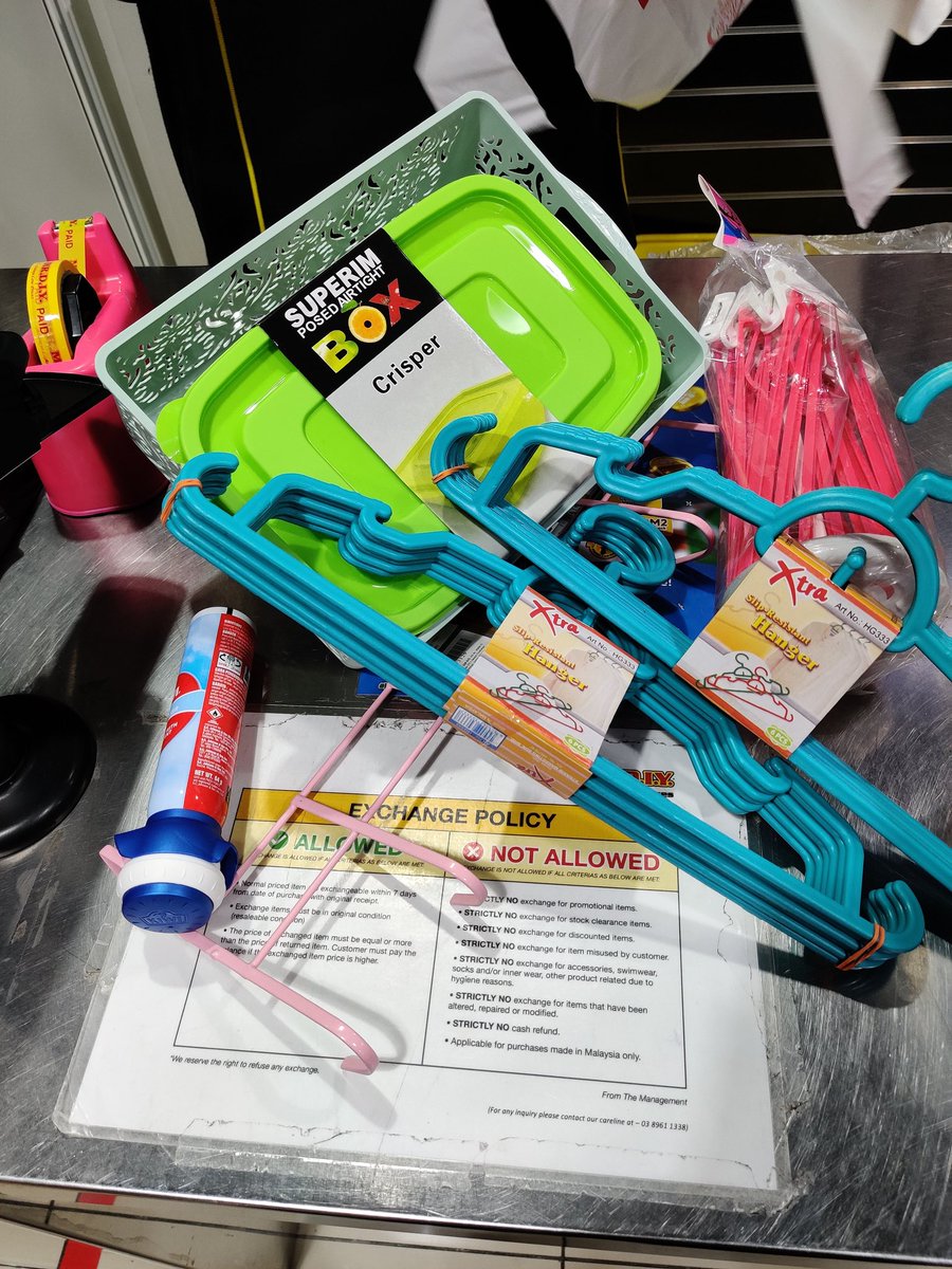 FahmiBakar_'s tweet photo. Yang ajak                   Yang teman pegi
Pegi diy                      Diy https://t.co/U0u29C3n9e