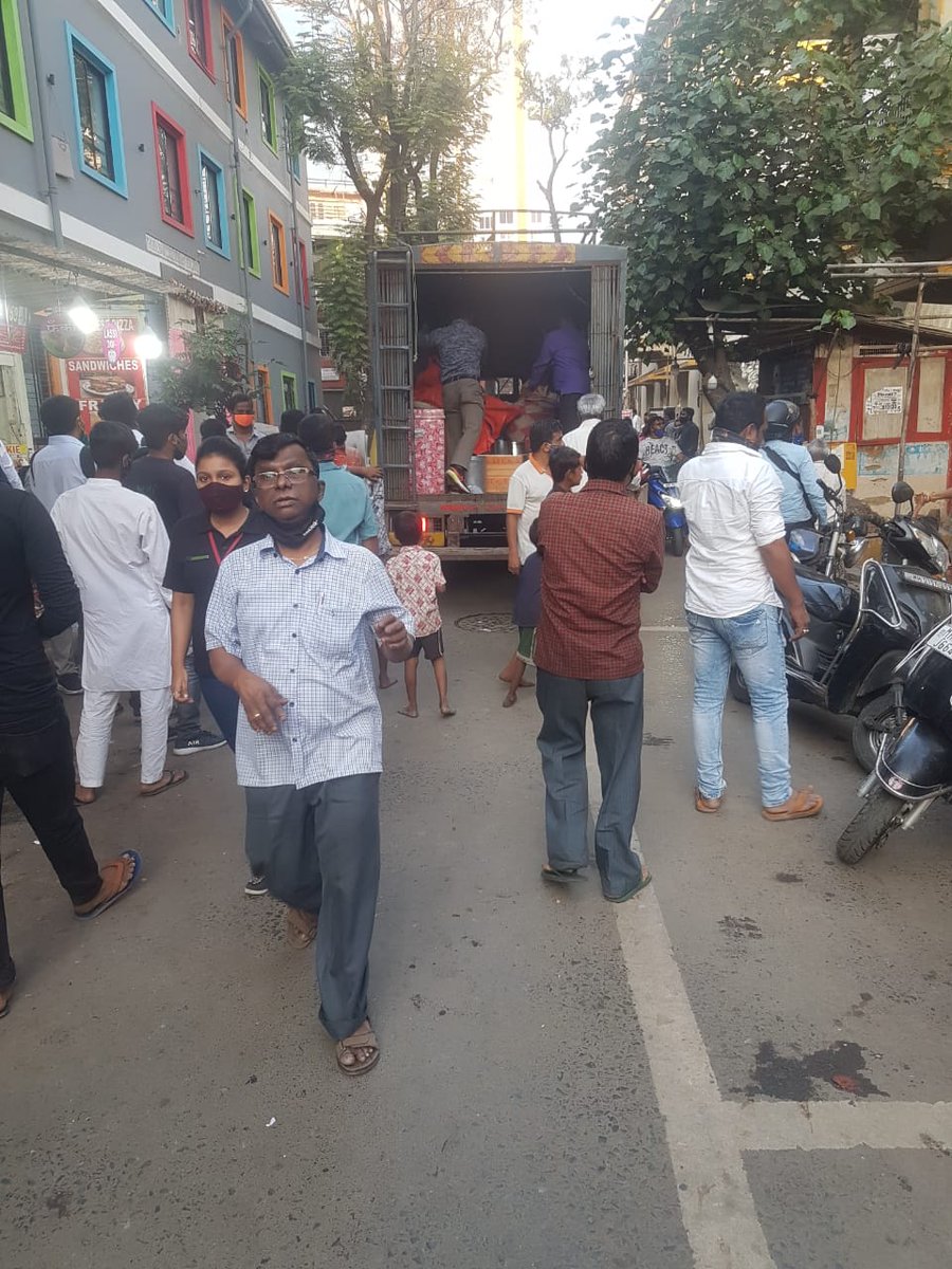 mybmcWardGN's tweet photo. @AkshathaTendul1 @DighavkarKiran @mybmc Your complaint has been attended by our Team. 
E/R action taken.
Pls. See attached herewith taken action photos. https://t.co/e9BQFDYXIT