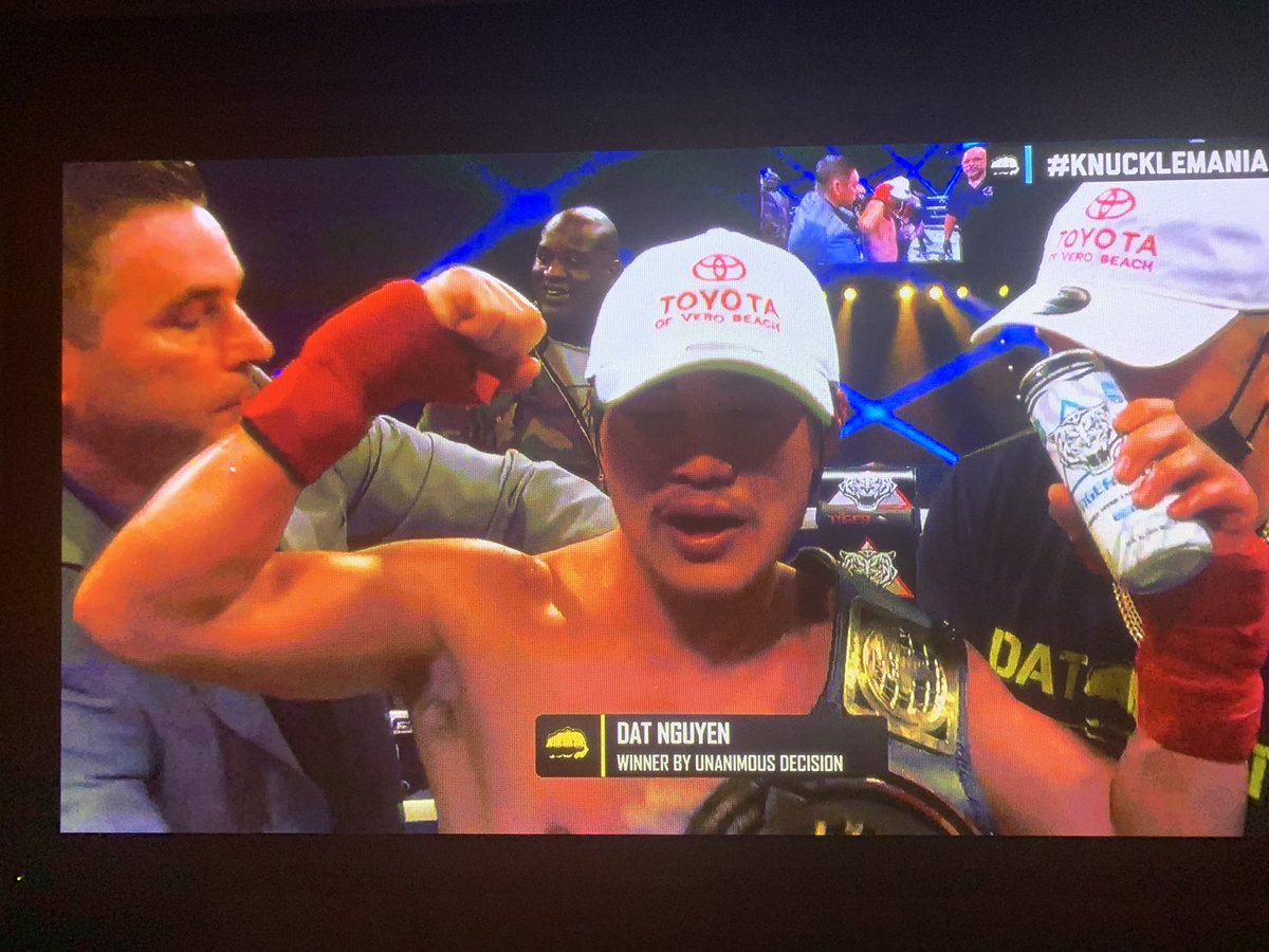 HaiLe2610's tweet photo. AND NEW!!!!!!!!!!
BKFC 135 CHAMPION... @DatBeDat
#BKFC #KnuckleMania #DatNguyen @bareknucklefc https://t.co/WWBpi0uMiU