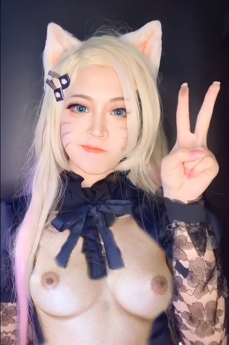 DeepZCos's tweet photo. Ahri K/DA https://t.co/vKM20oFEPy