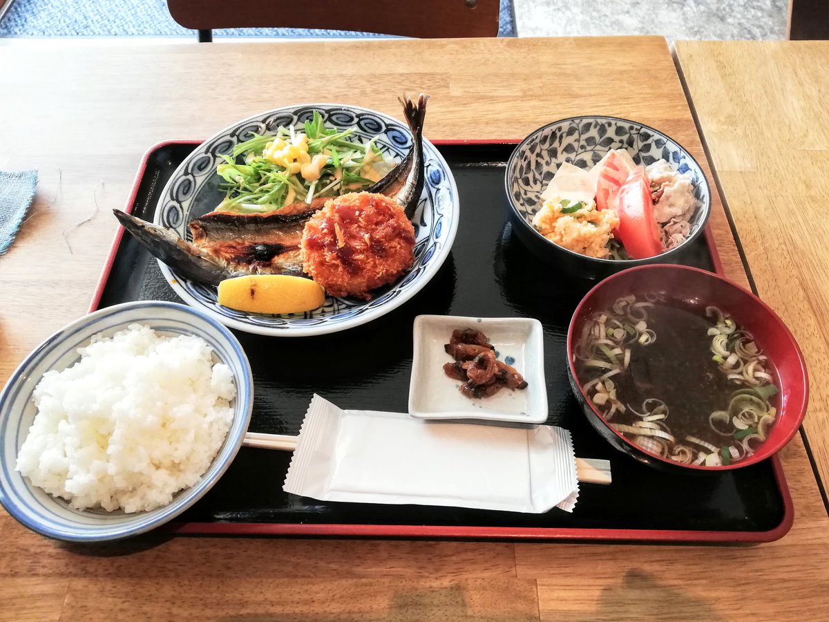 ぐるめ部長のほぼ高槻グルメガイド على تويتر ブログを更新しました T Co Hvst9md4f7 高槻ランチ コスパ優秀お魚ランチ 居酒屋しあん 大阪府 大阪 高槻市 高槻 別所本町 居酒屋 和食 おひとりさま 高槻ランチ ランチ 高槻グルメ グルメ 緊急