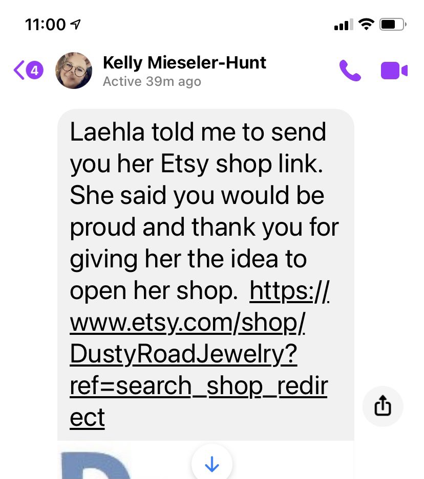 This made my smile! Our former CMSW student, Laehla, adding beauty and creativity to the world! #NewArtist#SoExcitedForHer <a href="/Weststarcenter/">CMSW</a> <a href="/ISD112/">E Carver Co Schools</a>