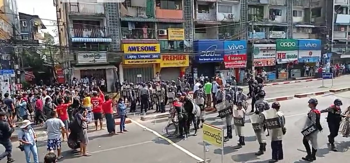 Very difficult to figure out what is happening inside #Myanmar now as #Facebook #Twitter #Instagram blocked. Internet access extremely difficult. I'm unable to reach many inside the country now as phone lines jammed &amp; many unable to access messaging apps #WhatishappeninginMyanmar