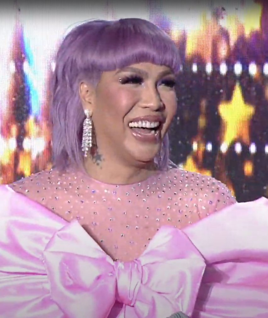 ViFeelings's tweet photo. for your happiness ok of course hahahahaha

VICE PRETTY IN PINK https://t.co/w380p92MAT