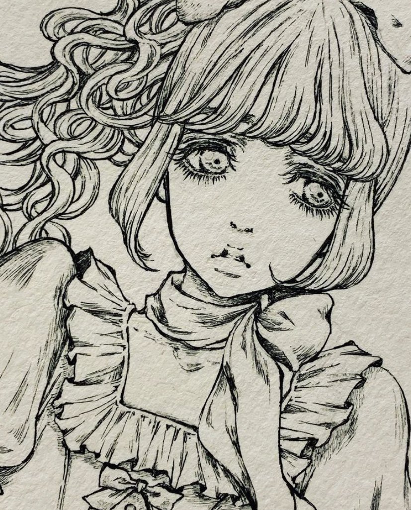これなんかもそう。好みの顔にできたなって思う絵はみんなそこがそのカタチ。
ドラジェとかとくにそう。
面白くて、昨日から自分の絵を間違い探しみたいに見比べてしまう。