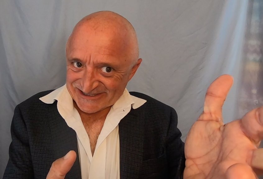 Rick_Howland's tweet photo. Whenever I can I get my hands in the frame. #notoften #selftape #actorslife #castingdirector #rickhowland #nofilter https://t.co/dt193wx6Qa