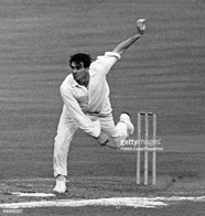Thread: When a batsman edged too often, Fred Trueman (born 6 Feb 1931) remarked “You’ve got more edges than a broken piss pot.” Or sometimes he threw a question: “Where did thee learn your cricket, at Edgbaston?” #onthisday  #cricket