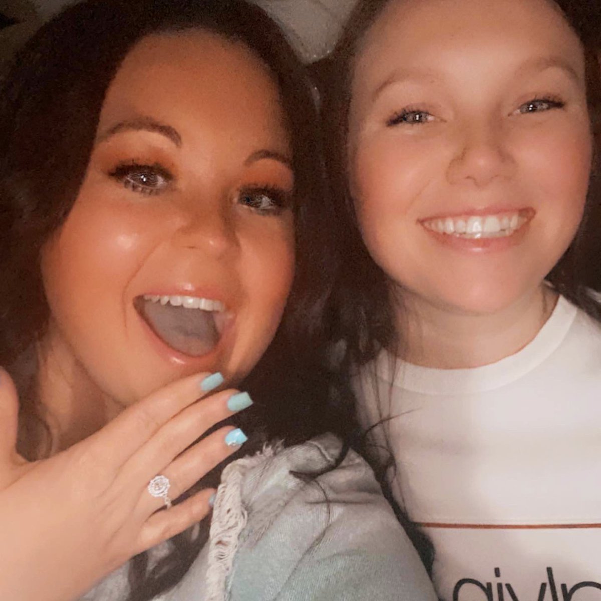 _sammurphy's tweet photo. promoted from girlfriend to fiancée. i’m getting married! #MarryingaMurphy 💍 https://t.co/HSNpDlcpPG