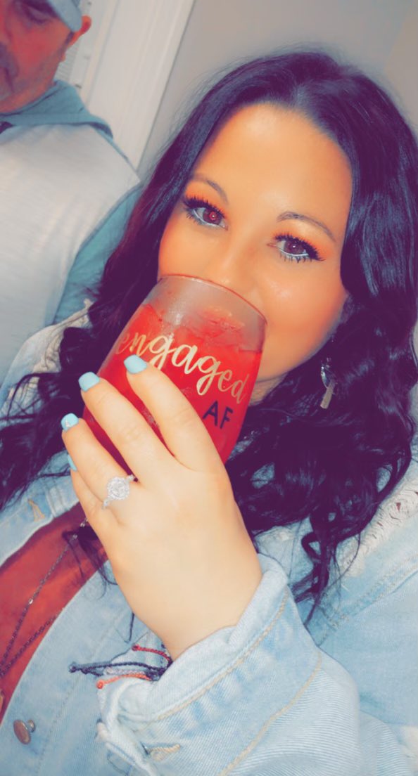 _sammurphy's tweet photo. promoted from girlfriend to fiancée. i’m getting married! #MarryingaMurphy 💍 https://t.co/HSNpDlcpPG