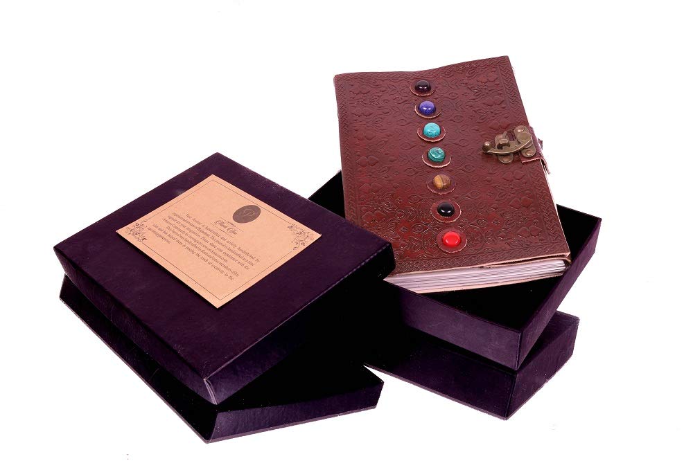handicrafts_mm's tweet photo. PRASTARA Leather Journal Writing Notebook – Antique Handmade Leather Bound Daily Notepad.
Grab soon
Call-7340217059
The Prastara
#prastara #leatherdiary #diarys #handmadeshoes #handmadediary #handstitch #sevanstone #brwon
#leathergoods #leathercollections #leatherjournal
#dm https://t.co/H9PvfJcw0E