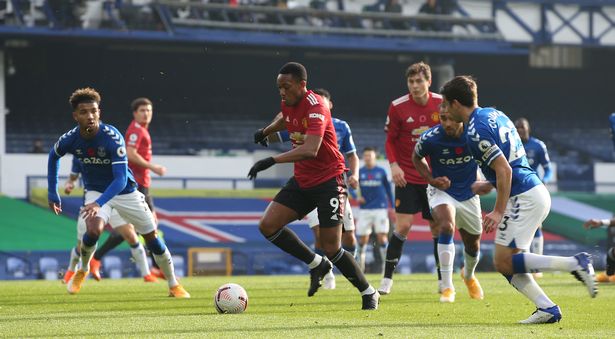 Carol Radull tweet media