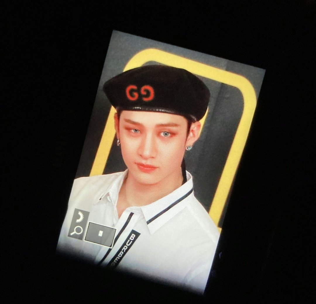 prince bang chan ; a royal thread 