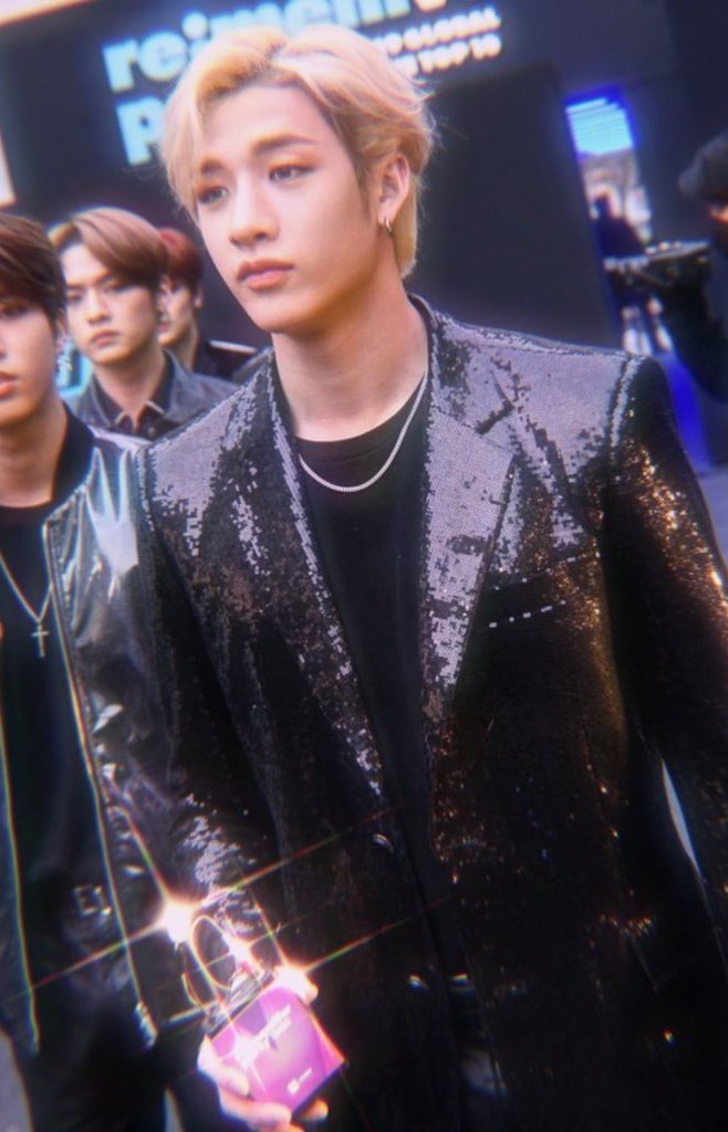 prince bang chan ; a royal thread 