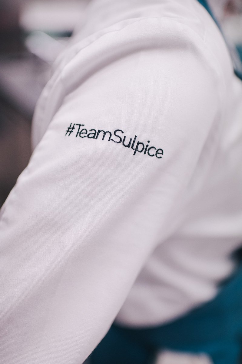 Bientôt le retour 🧑‍🍳🔥 

Moins d’une semaine avant la réouverture de l’Auberge ! Croyez bien que nous sommes impatients de pouvoir vous régaler à nouveau ✨

Le retour de la #TeamSulpice c’est le 11 février ❄️😋 

______

📷 Marc Daviet
#AubergeduPereBise #ReOuverture #Talloires