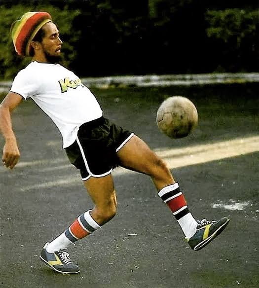 Happy 76th birthday Bob Marley  