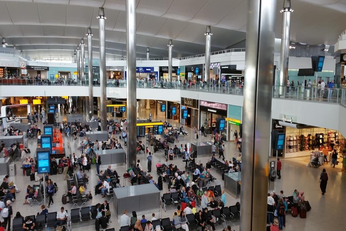 travelobiz's tweet photo. Passengers Travelling To UK Will Require Compulsory Quarantine In Hotel From Feb 15
#CompulsoryQuarantine #Covid19Impact #HotelQuarantine #InternationalArrivals #TravellingPostCOVID19 #UK
https://t.co/4ucQcAye6w https://t.co/IfJqvF2KkT