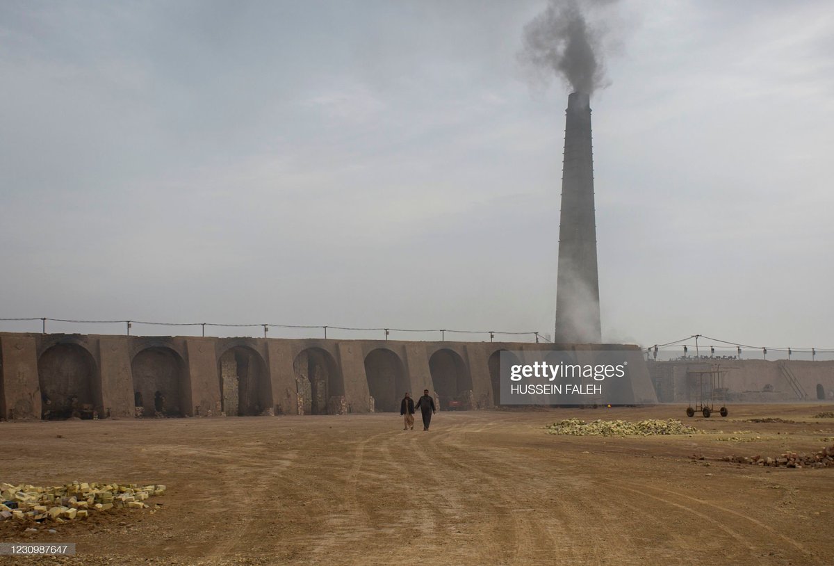 Hussein_Afp's tweet photo. A worker fills a donkey cart with soil to make bricks at a small factory in the al-Tib area of the southern Iraqi Maysan governorate renowned for this traditional manufacture, on February 5, 2021.
Hussein FALEH / AFP https://t.co/Hw61jerjYc