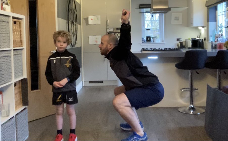 Andy Muir tweet media