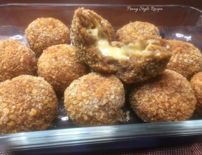 PinoyStyleRecip's tweet photo. BANANA CINNAMON CHEESE BALLS
#bananacheeseballs #bananacinnamoncheeseballs #foodie #RecipeOfTheDay
✅ Super Easy and Delicious 
✅ Budget-Friendly Recipe
✅ Pang Negosyo Recipe
RECIPE 👉https://t.co/vgeJKR8tIS https://t.co/AfoJNuvrIU