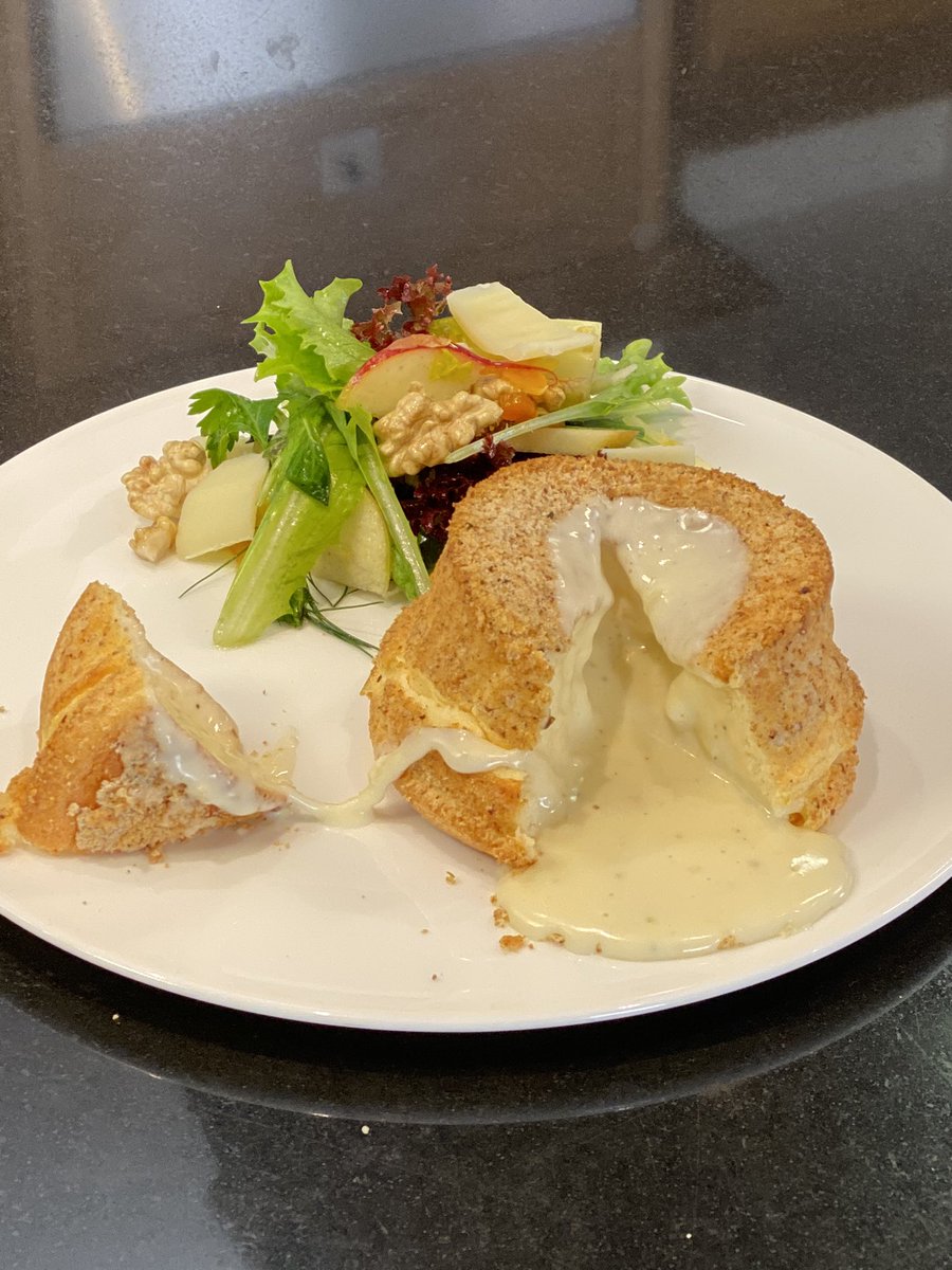 raymond_blanc's tweet photo. this @simplyraymondblanc was filmed  in our @RBCookerySchool  which i started 30 years ago @lemanoir .we have more than 50 different courses -Some for a couple of hours.others for -awhole week ...as you wish .it is fun.and lots of simple mamanblanc food https://t.co/060opTMHDb