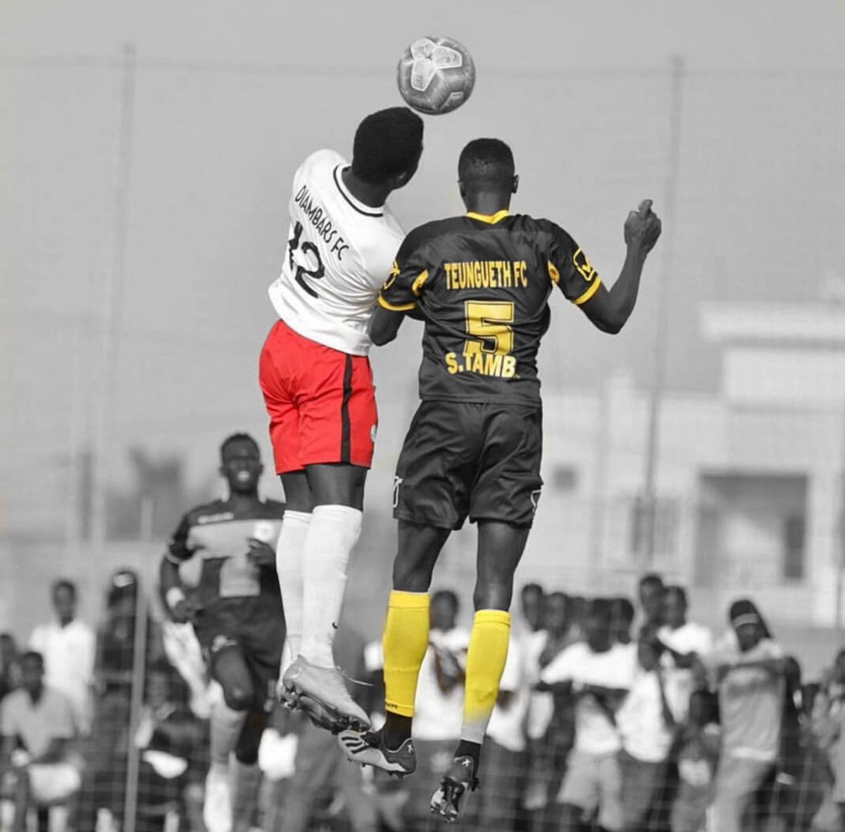 Galsenfootsn's tweet image. [📊 #Ligue1SN🇸🇳] Historique des 5 dernières rencontres entre @diambars_fc et @TeunguethFc

Diambars FC: 2 victoires
Teungueth FC : 2 victoires
Match nul: 1

Buts inscrits DFC: 3
Buts inscrits TFC: 5
#DFCTFC