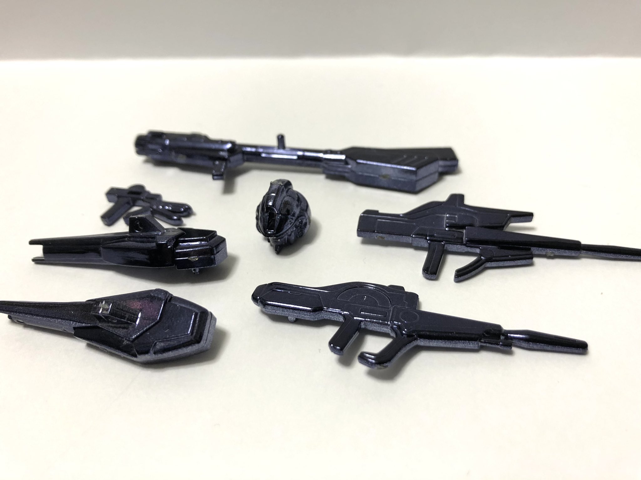 ひろちん サークルぺんらば 限定武器セットのリガミリティア用の方だけ組み立て完了 コトブキヤオリジナルのｖガンダムとｖ２バスターにそれぞれ持たせてみました T Co Mgknapxanz Twitter