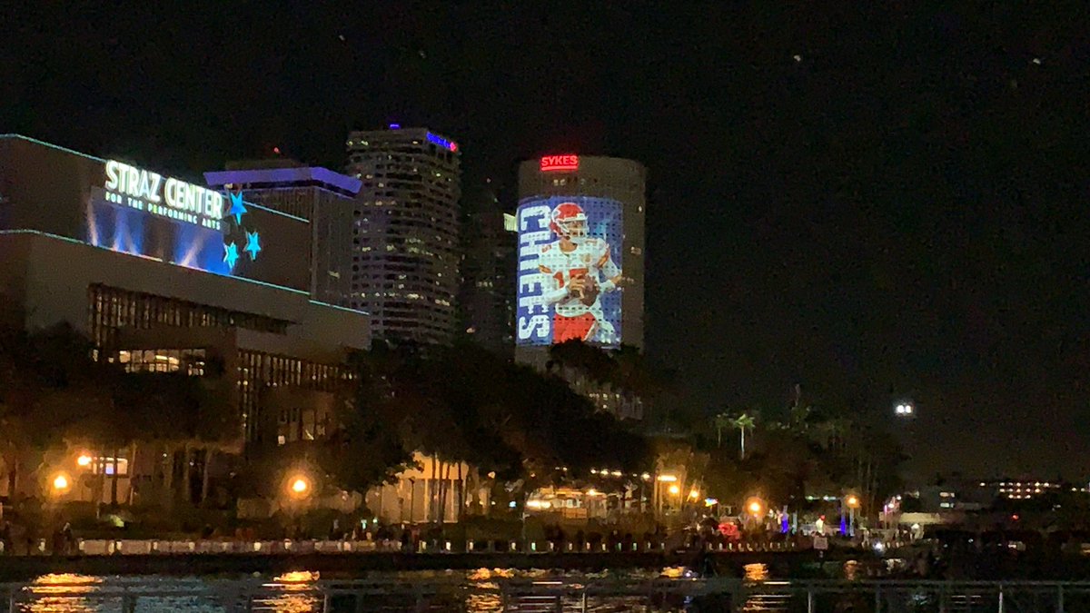 This city just keeps showing off! #TampaBay #SuperBowlLV #WereReady #Tampa