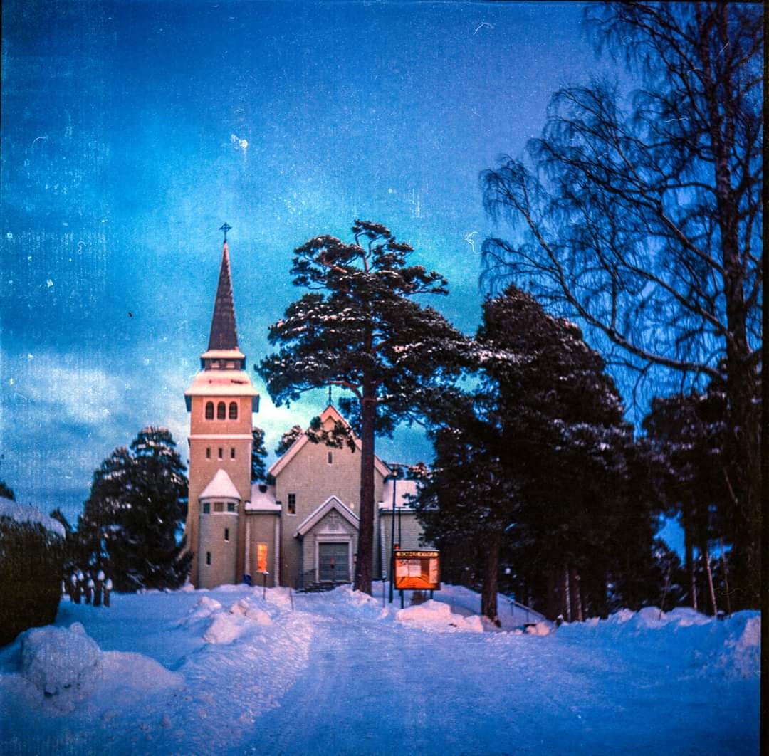 BergstromPhoto1's tweet photo. Yashika-A and Kodak Ektar 
Film, it has that X-factor. https://t.co/t3Z7x40Qdq