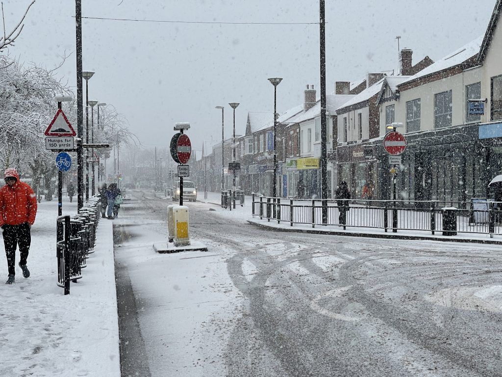 NottinghamhtLet's tweet photo. Storm Darcy named – see weekend forecast as snow expected across region https://t.co/c4Wh0SOTtR https://t.co/BgTot7gvS1