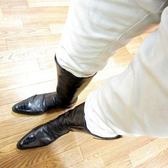 boots_long's tweet photo. ブツ欲⁉️止まらん💧😳👢7万が5000円😳即買いしてもた👋😆🎶✨ポイント使えば3800円😁🎵 #JUNMEN #ロングブーツ https://t.co/21zuZi0n3M