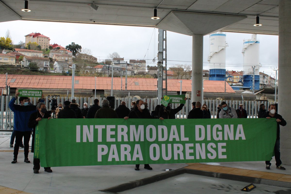 trendignoOU tweet media