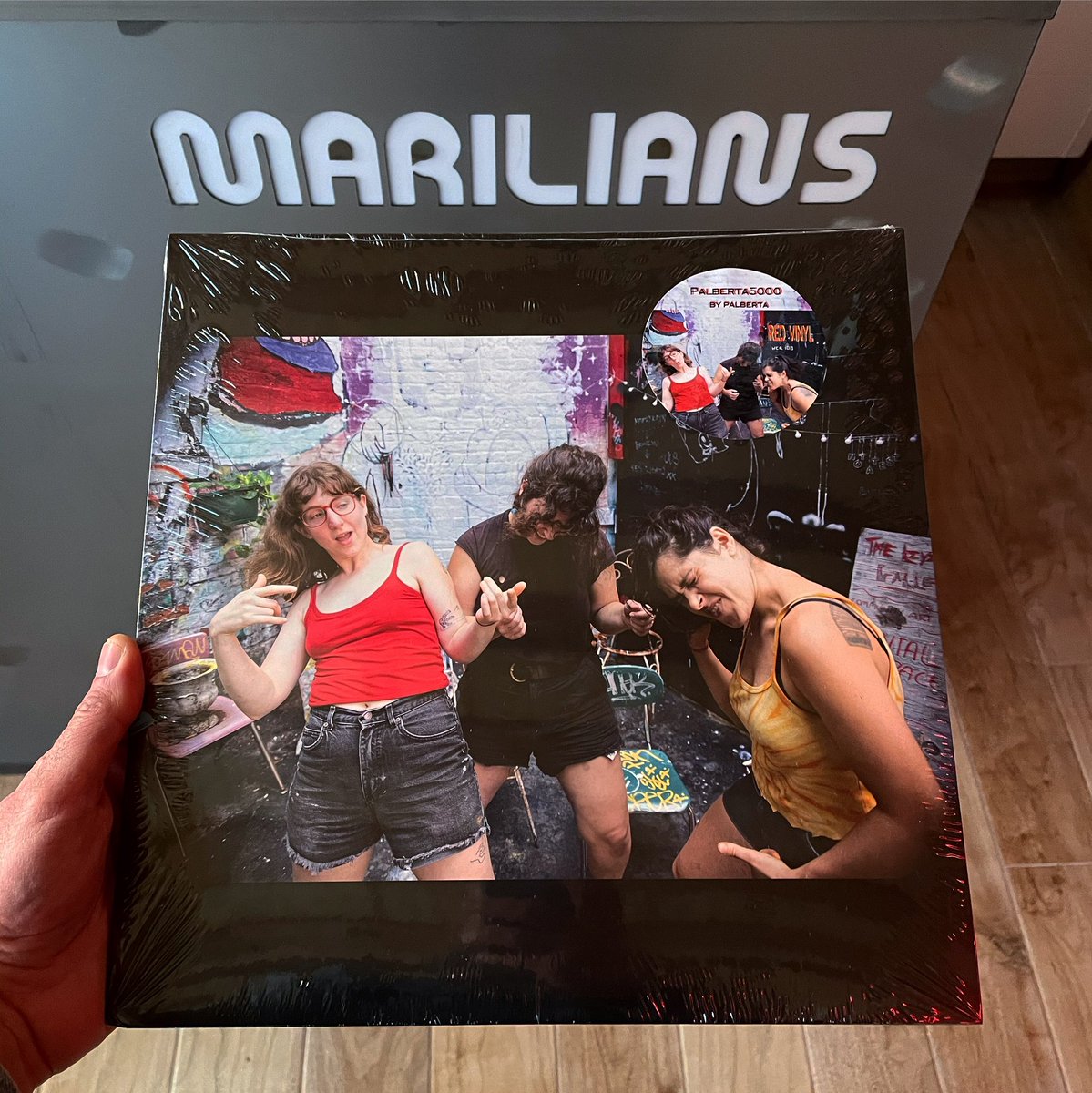MariliansR's tweet photo. Palberta ‘Palberta5000’ ,Ya disponible en tienda y en web, https://t.co/w1Xx5ZAi2g
🔥🔥🔥
.
.
.
#palberta #palberta5000 #clientesmarilians
#mariliansrecords #Marilians #mariliansmagazine #loverecordstores #lavidaconmusicamolamas #supportyourlocalrecordstore https://t.co/MHYOpcs7uw