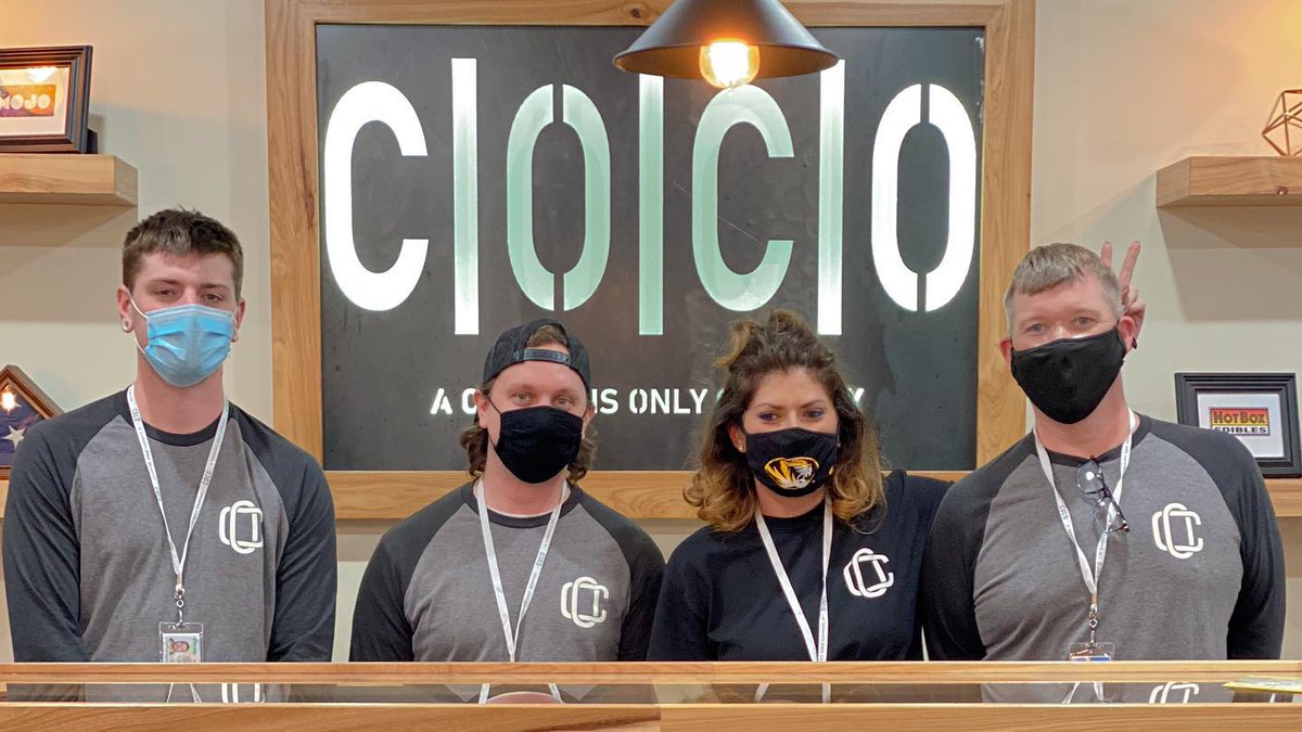 mocanntrade's tweet photo. If you're in the Hannibal MO area, go pay a visit to #COCODispensaries newest location! This crew is ready to serve MO patients when they open their doors at 11AM. Big congrats to the whole COCO team! https://t.co/2Nk4kabfAf