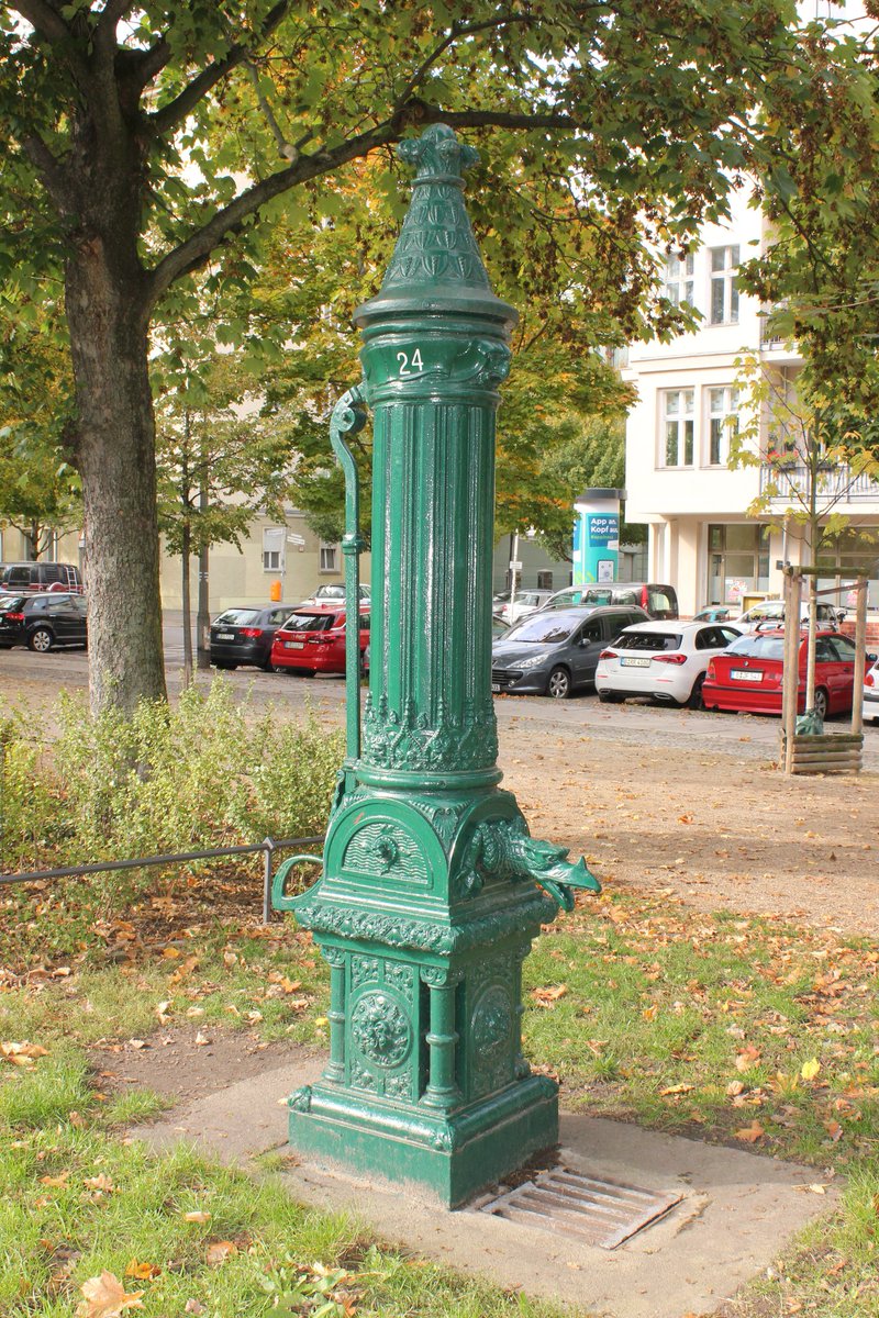 Visitors to Berlin, if not too inebriated or excited about being turned away at the door of Berghain, may have noticed these. Street water pumps especially prevalent in the West of the city.