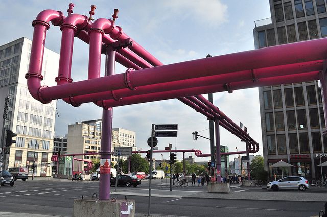 Incidentally, remember the groundwater I mentioned earlier? Visitors can't fail to have noticed THESE. Networks of blue and pink pipes running across the city.