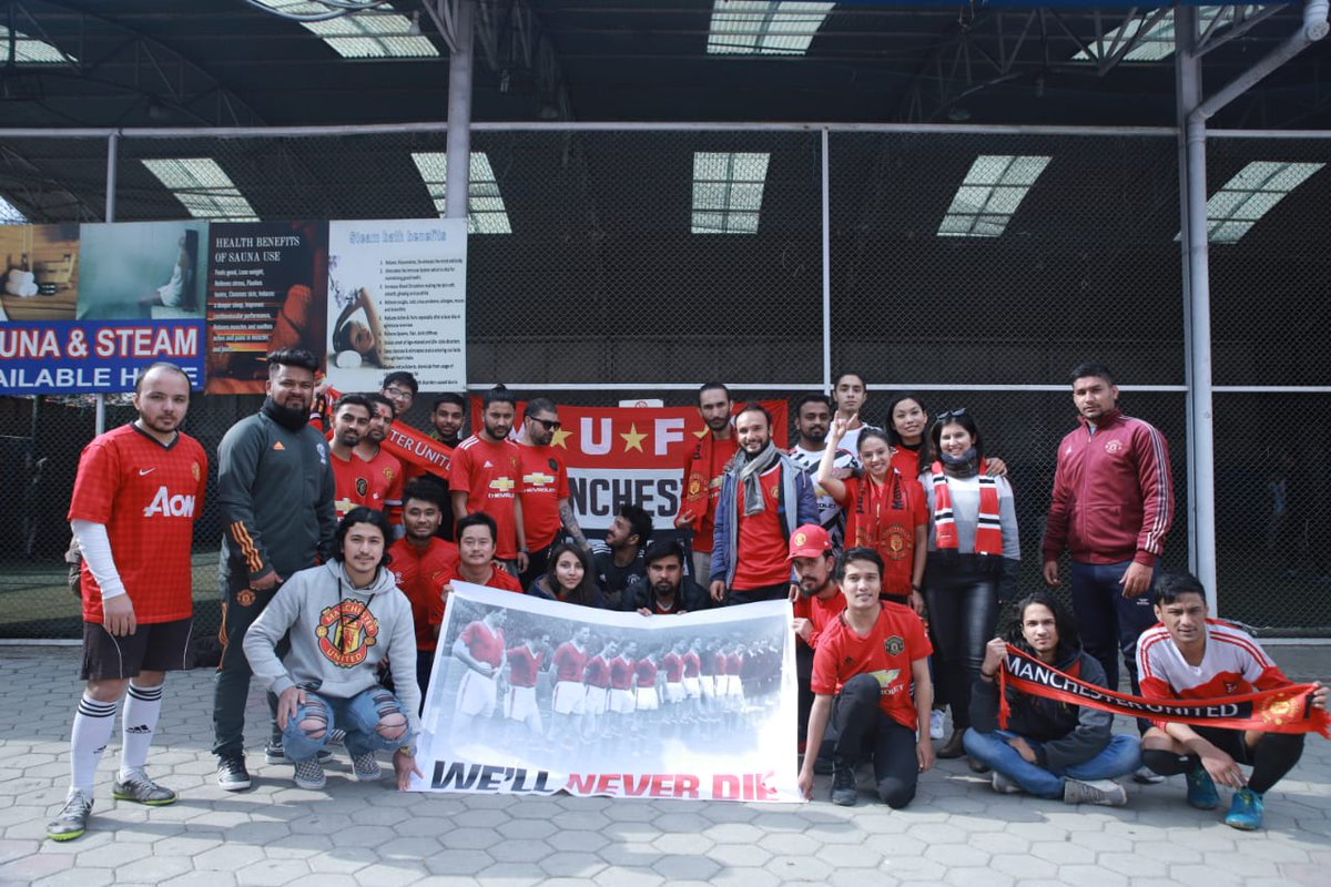 chuchu_14's tweet photo. MUSCN remembers Flowers of Manchester! ❤❤❤ 

Glimpses of an event held in Kathmandu today. 🙂 

#BusbyBabes #FlowersOfManchester #MunichAirDisaster #ChampionsOfHeavenSince1958 https://t.co/2BGKpB9pw3