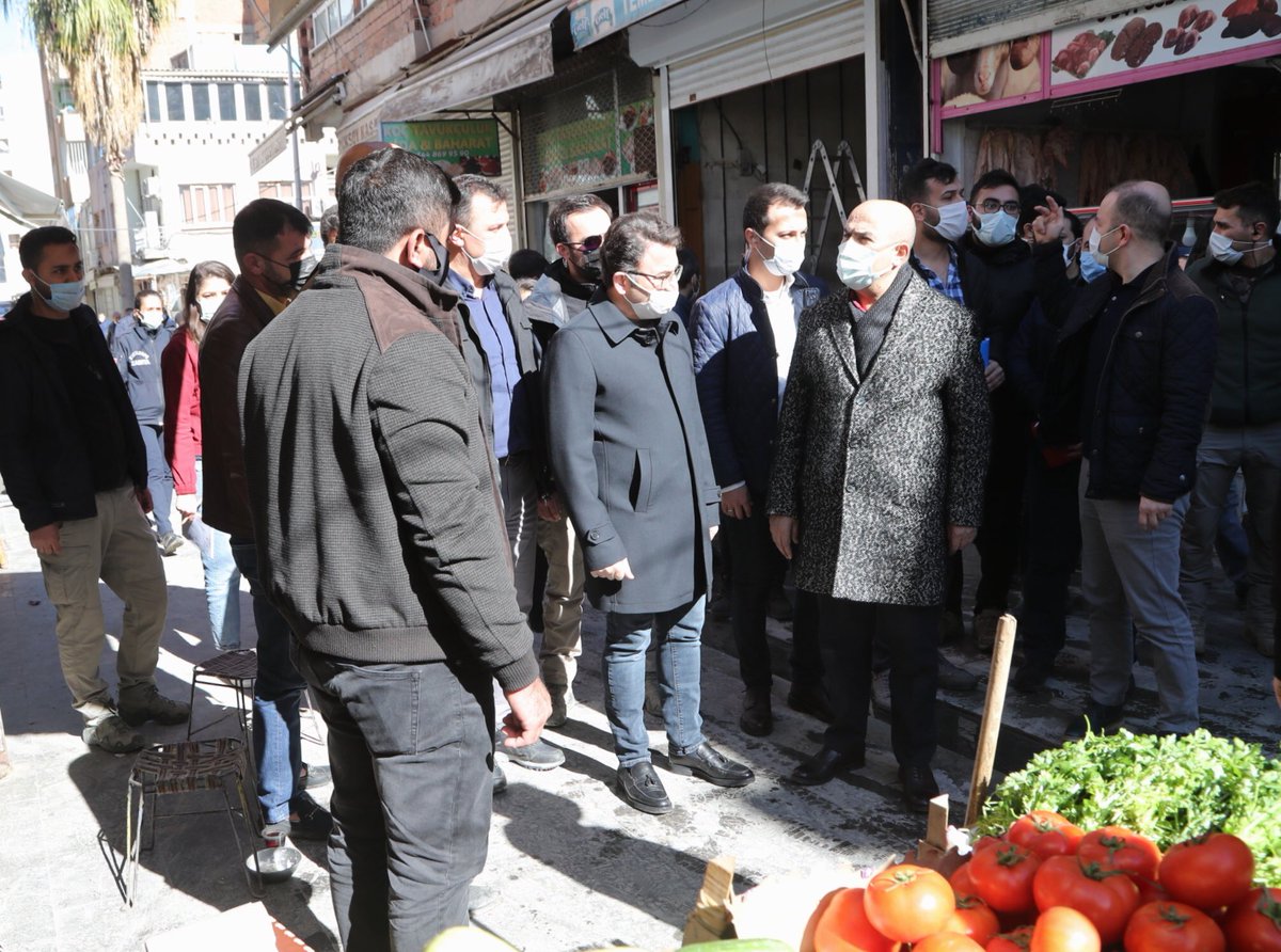 Sokağa çıkma kısıtlamasından muaf olan esnaflarımızı ziyaret ederek hayırlı kazançlar diledik.

📍Kızıltepe