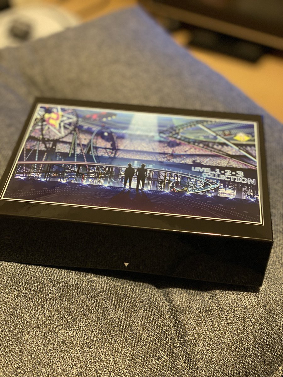 asako1982's tweet photo. Levelの円盤届きました(*´∇｀*)
特典の鈴かわいいー
箱も裏までこだわって作ったんだと感じました。大切にします。
明日ゆっくり鑑賞します！
#Level123COLLECTION #円盤
#キヨ #レトルト https://t.co/dUCrdKW1zV