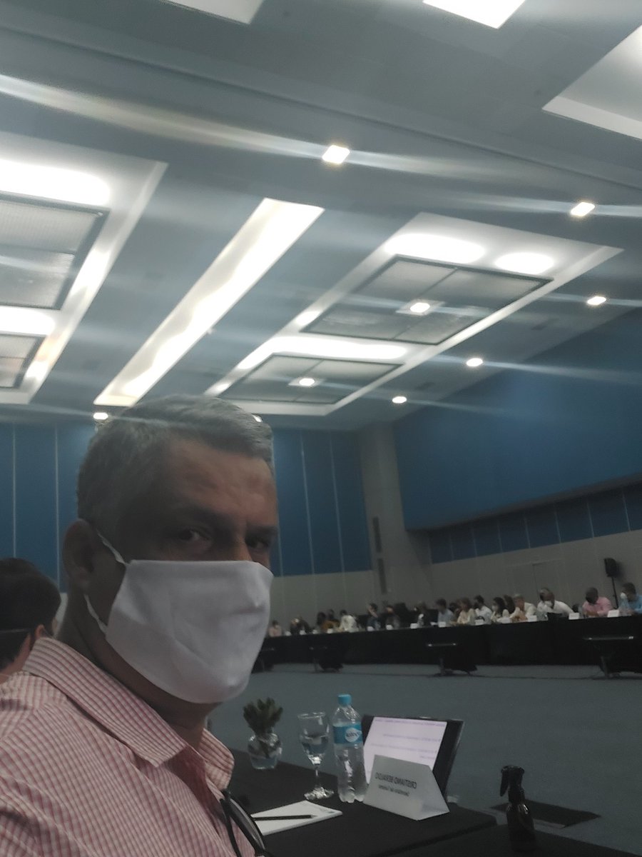 ViniciusCord23's tweet photo. Na reunião do secretariado, na cidade nova.... #ralando https://t.co/G6p8fJCExg