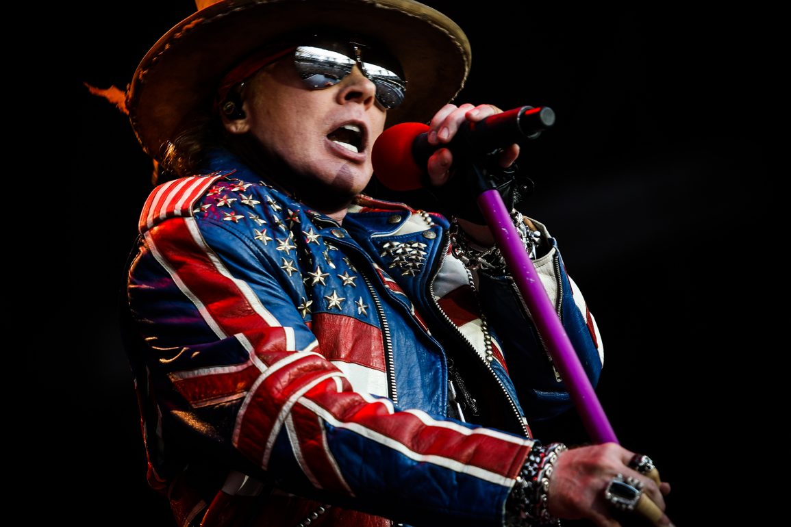 Almost forgot.

Happy Birthday to the one and only Axl Rose! 